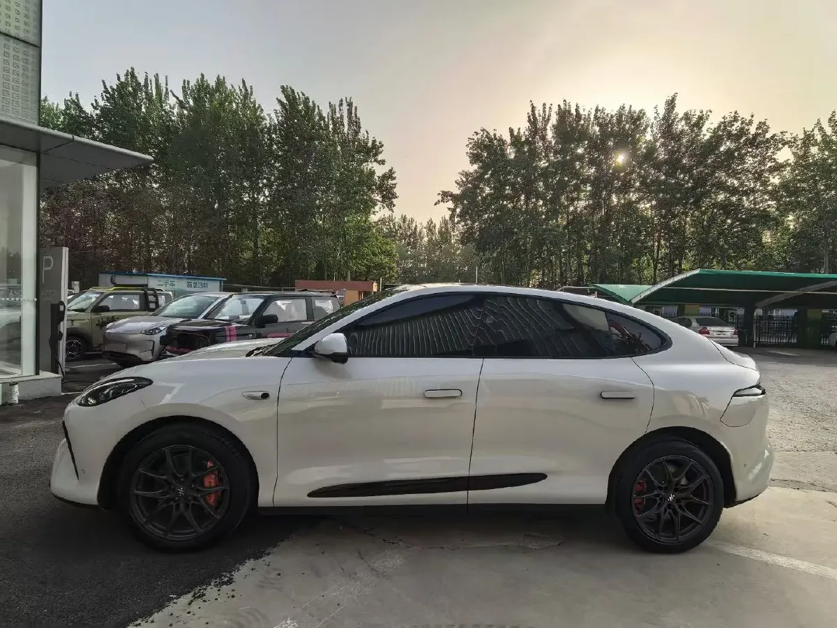 2023 IM LS6 BEV 90KWH,autocango,china used car exporter,china ev exporter,chinese used car exporter,chinese used ev exporter