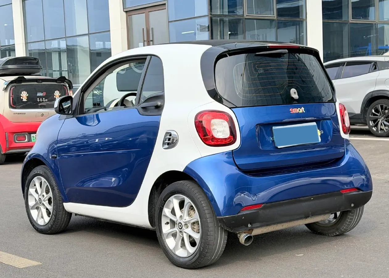 2018 HuangHai JiaoLong 2.4L 143HP L4 5AT,autocango,china used car exporter,china ev exporter,chinese used car exporter,chinese used ev exporter