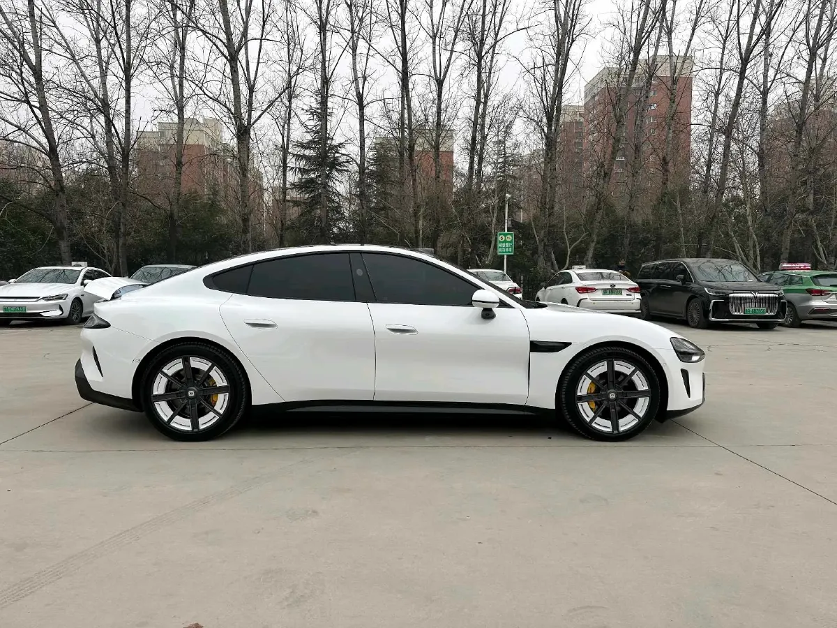 2024 MI SU7 BEV 101KWH,autocango,china used car exporter,china ev exporter,chinese used car exporter,chinese used ev exporter