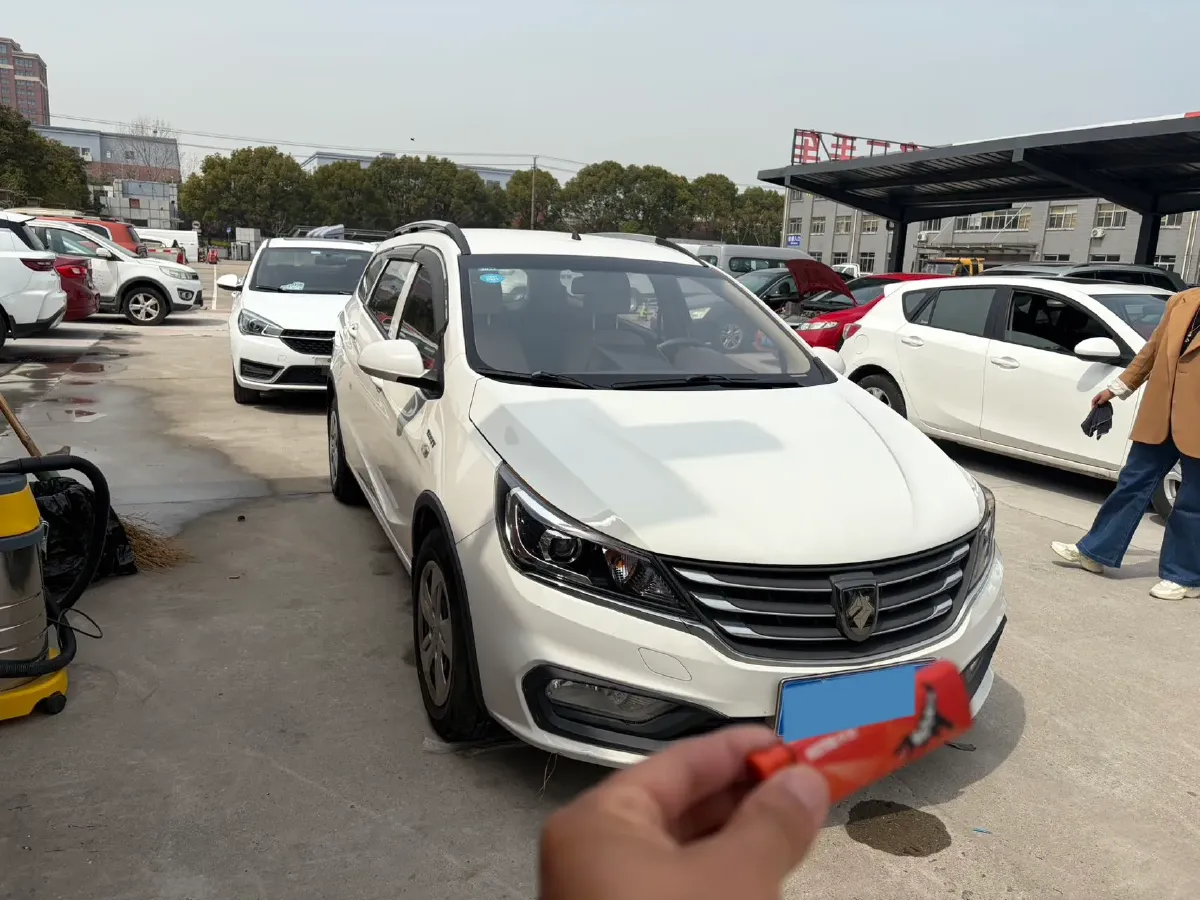2019 Golden Dragon New Era Sea Lion 2.0L 102HP L4 5MT,autocango,china used car exporter,china ev exporter,chinese used car exporter,chinese used ev exporter