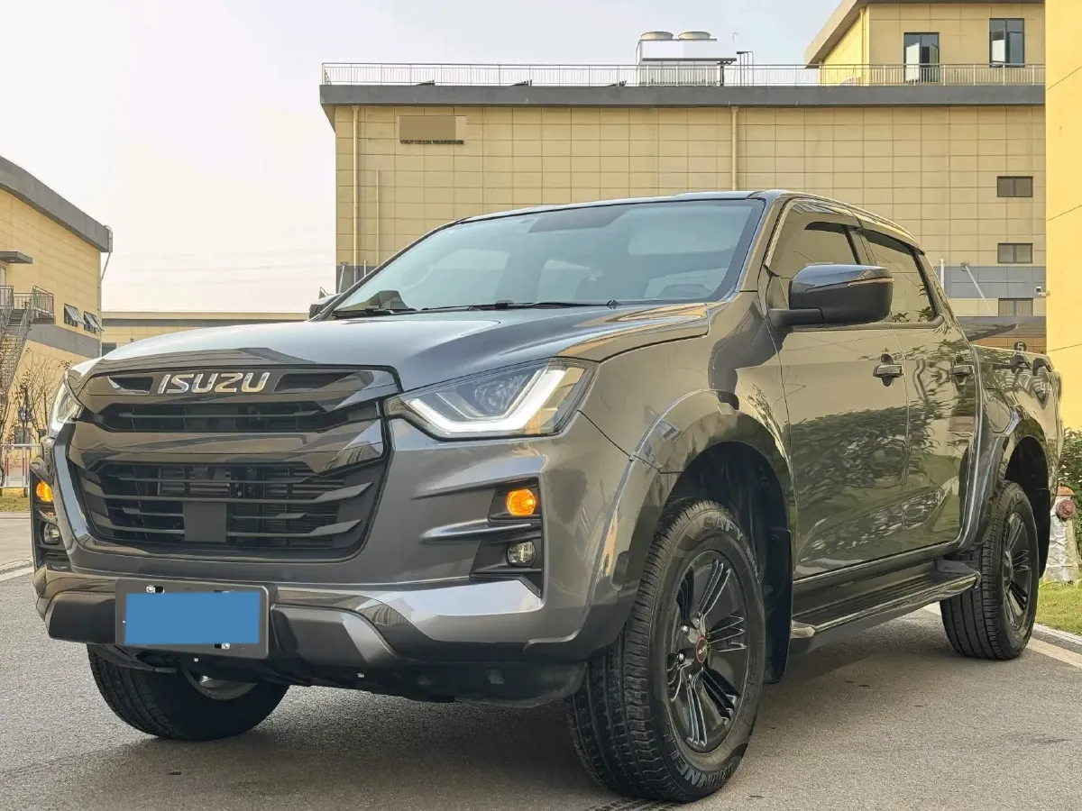 2025 Isuzu D-MAX 1.9T 177HP L4 8AT,autocango,china used car exporter,china ev exporter,chinese used car exporter,chinese used ev exporter