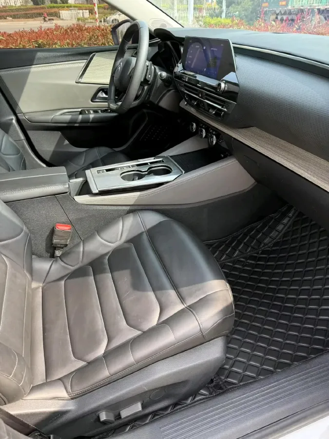 2021 Citroen C5 X 1.6T 175HP L4 8AT,autocango,china used car exporter,china ev exporter,chinese used car exporter,chinese used ev exporter