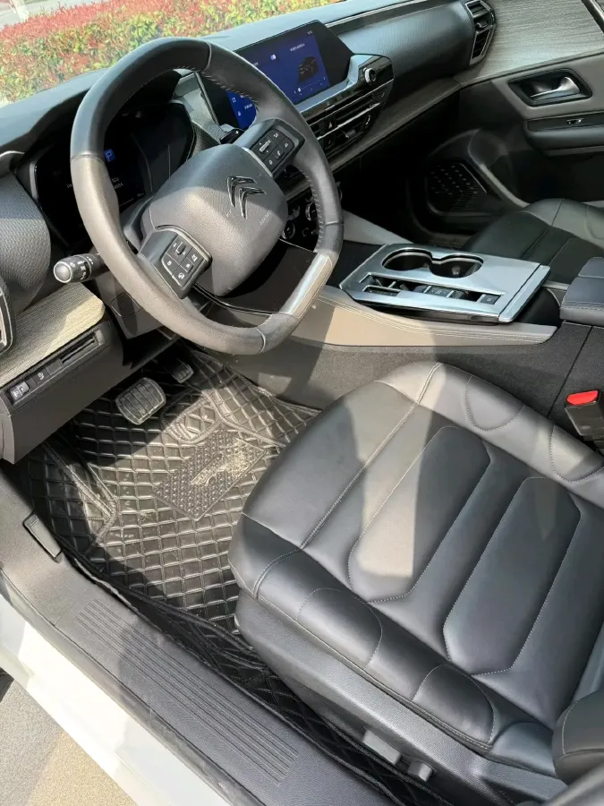 2021 Citroen C5 X 1.6T 175HP L4 8AT,autocango,china used car exporter,china ev exporter,chinese used car exporter,chinese used ev exporter