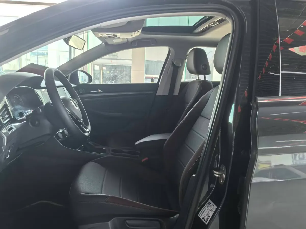 2021 Volkswagen Bora 1.5L 113HP L4 6AT,autocango,china used car exporter,china ev exporter,chinese used car exporter,chinese used ev exporter