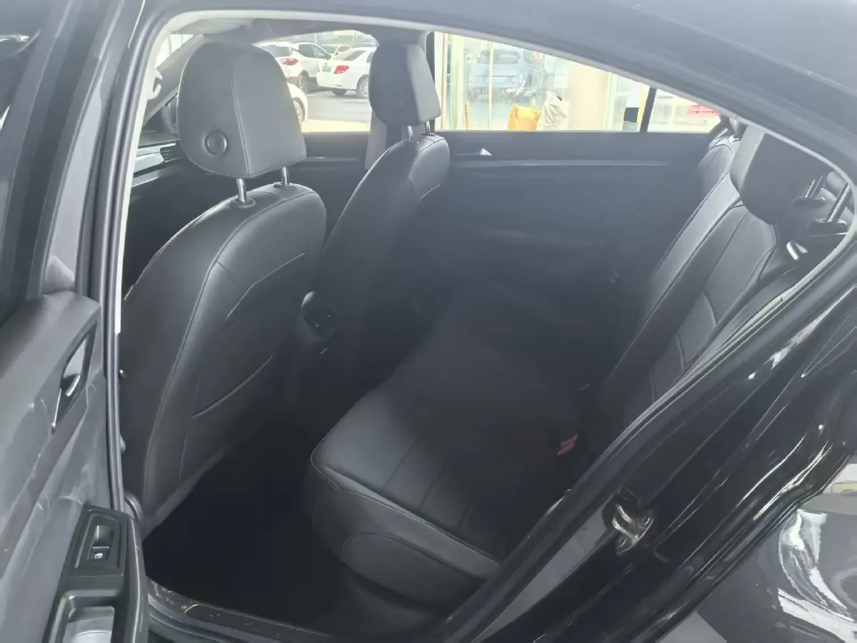 2021 Volkswagen Bora 1.5L 113HP L4 6AT,autocango,china used car exporter,china ev exporter,chinese used car exporter,chinese used ev exporter