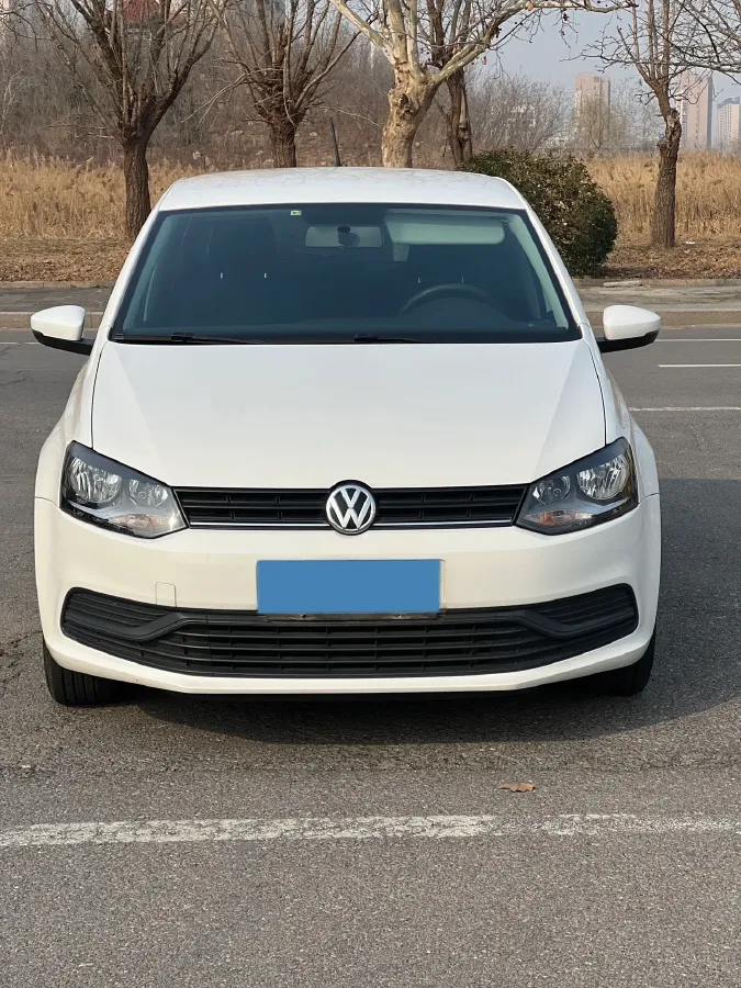 2016 Volkswagen Polo 1.4L 90HP L4 5MT,autocango,china used car exporter,china ev exporter,chinese used car exporter,chinese used ev exporter