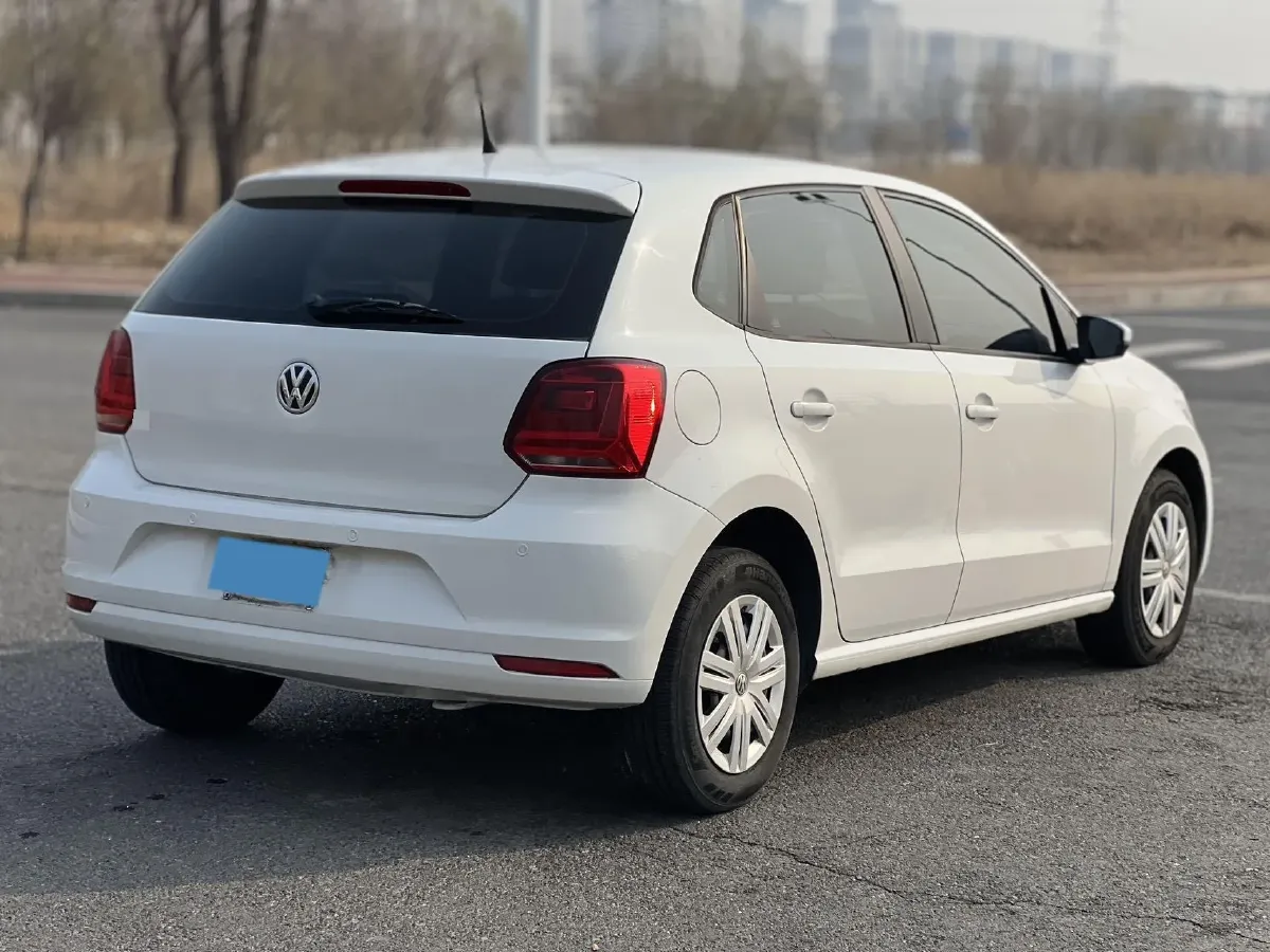 2016 Volkswagen Polo 1.4L 90HP L4 5MT,autocango,china used car exporter,china ev exporter,chinese used car exporter,chinese used ev exporter