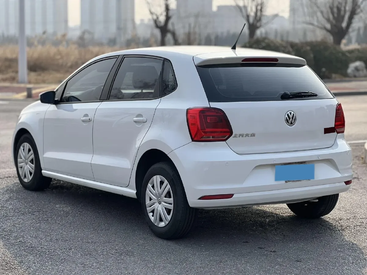 2016 Volkswagen Polo 1.4L 90HP L4 5MT,autocango,china used car exporter,china ev exporter,chinese used car exporter,chinese used ev exporter