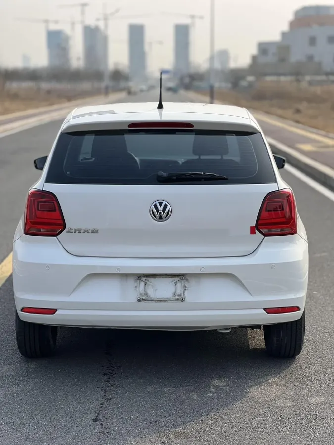 2016 Volkswagen Polo 1.4L 90HP L4 5MT,autocango,china used car exporter,china ev exporter,chinese used car exporter,chinese used ev exporter