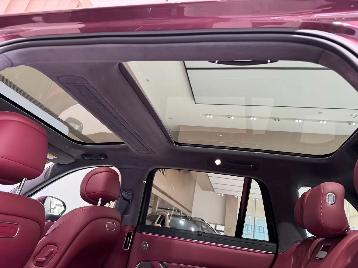 2025 AITO AITO M8 REEV 160HP REEV 53.4KWH,autocango,china used car exporter,china ev exporter,chinese used car exporter,chinese used ev exporter