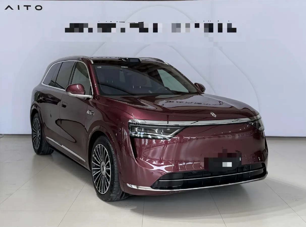 2025 AITO AITO M8 REEV 160HP REEV 53.4KWH,autocango,china used car exporter,china ev exporter,chinese used car exporter,chinese used ev exporter