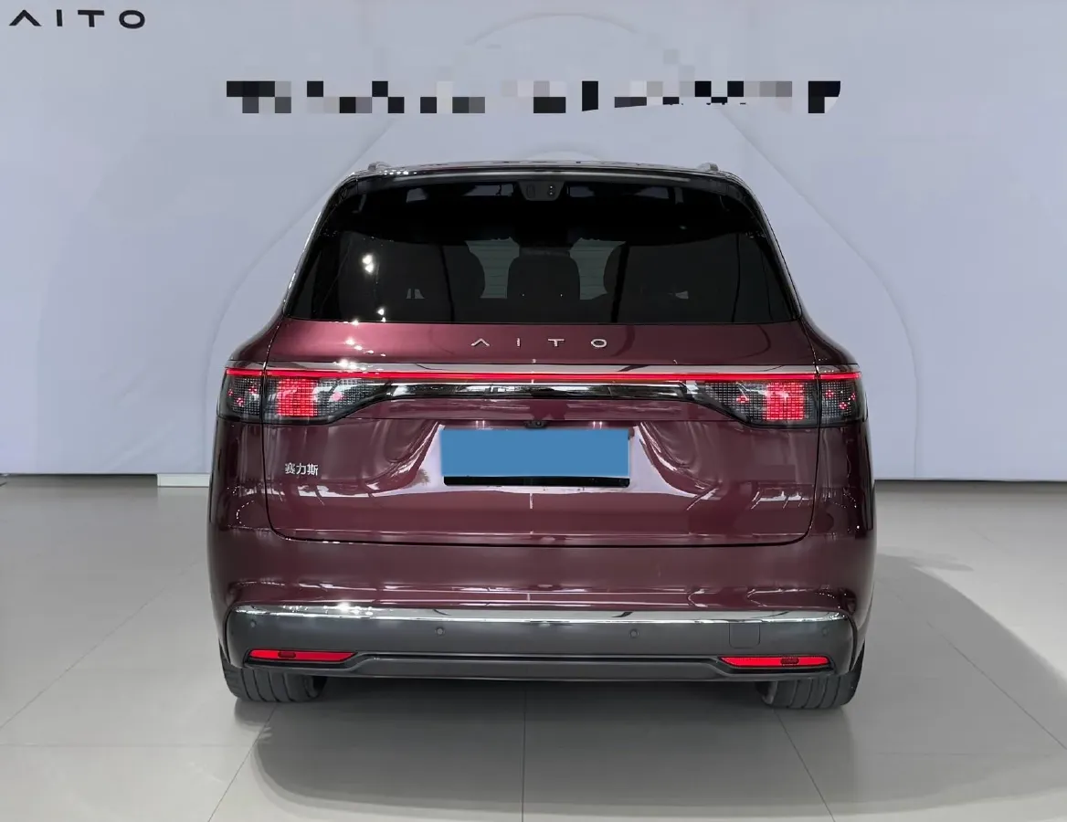 2025 AITO AITO M8 REEV 160HP REEV 53.4KWH,autocango,china used car exporter,china ev exporter,chinese used car exporter,chinese used ev exporter