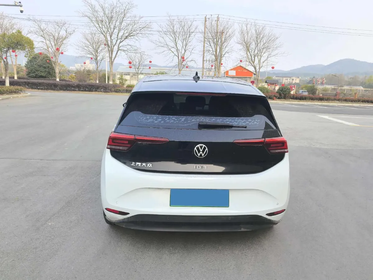 2022 Volkswagen ID.3 BEV 57.3KWH,autocango,china used car exporter,china ev exporter,chinese used car exporter,chinese used ev exporter