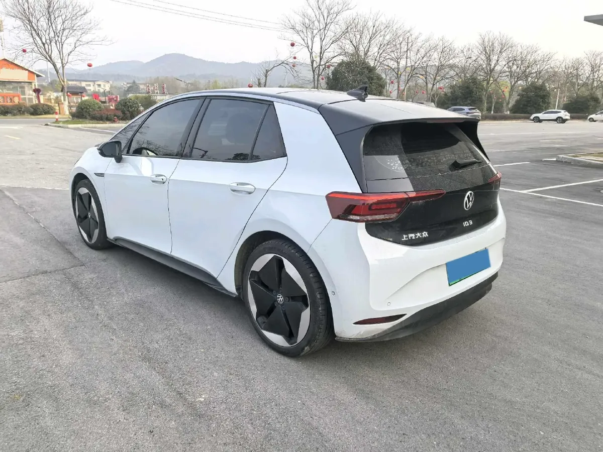 2022 Volkswagen ID.3 BEV 57.3KWH,autocango,china used car exporter,china ev exporter,chinese used car exporter,chinese used ev exporter
