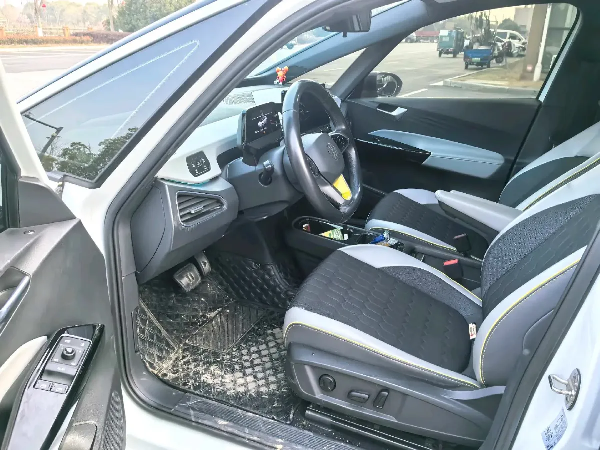 2022 Volkswagen ID.3 BEV 57.3KWH,autocango,china used car exporter,china ev exporter,chinese used car exporter,chinese used ev exporter