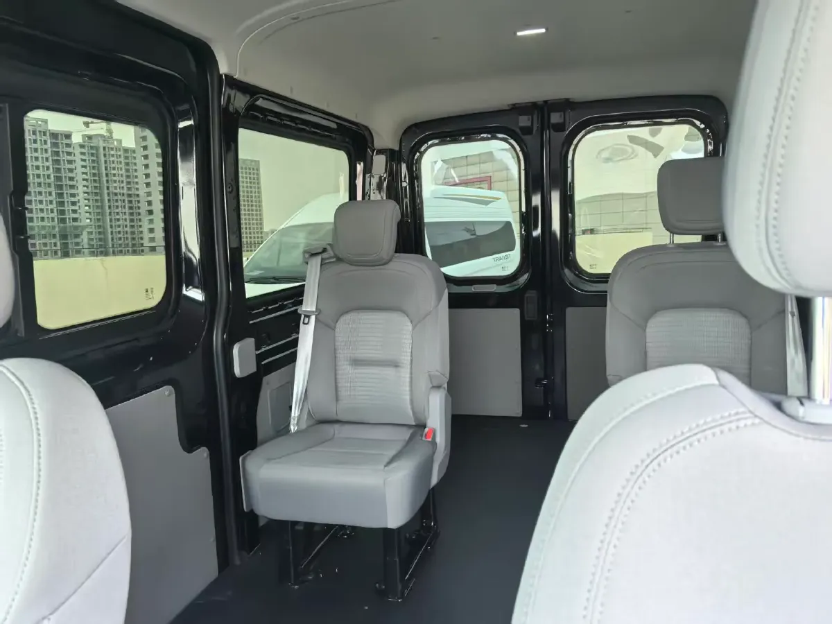 2024 Ford TransitT8 2.3T 174HP L4 8AT,autocango,china used car exporter,china ev exporter,chinese used car exporter,chinese used ev exporter