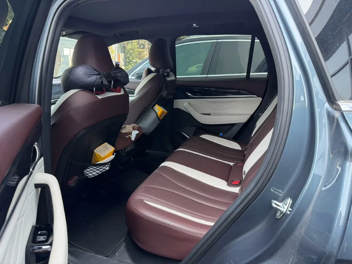 2021 Geely Monjaro 2.0T 238HP L4 8AT,autocango,china used car exporter,china ev exporter,chinese used car exporter,chinese used ev exporter