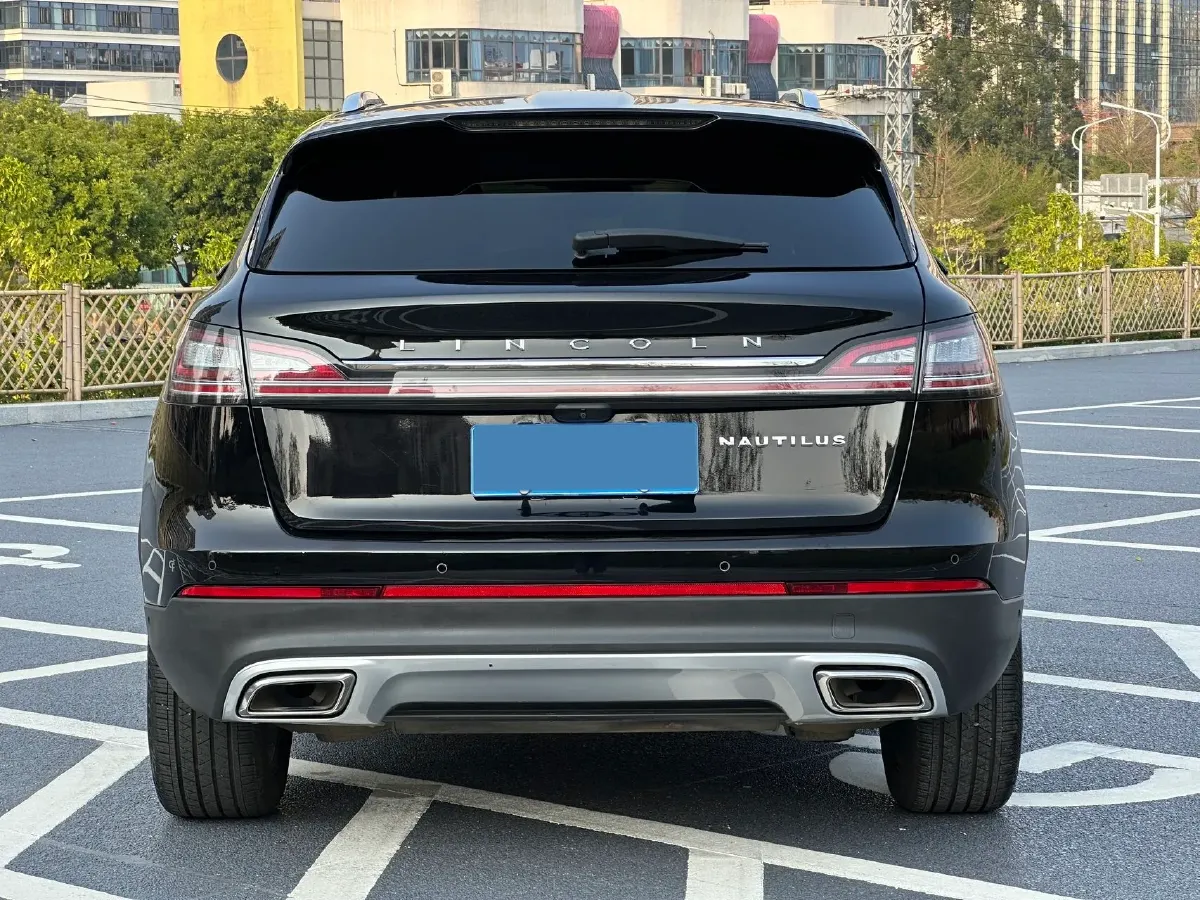 2021 Lincoln Nautilus 2.0T 245HP L4 8AT,autocango,china used car exporter,china ev exporter,chinese used car exporter,chinese used ev exporter