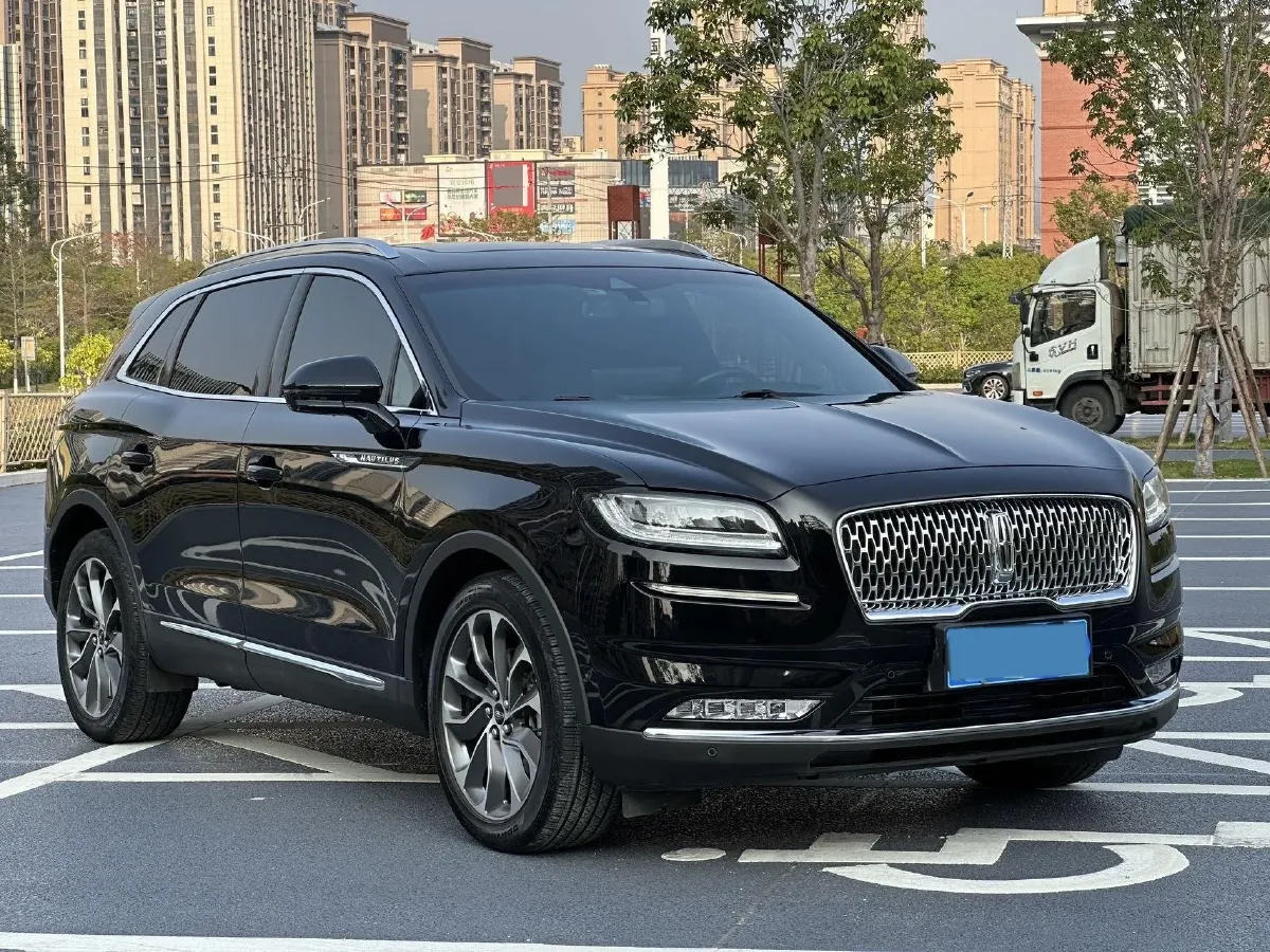 2021 Lincoln Nautilus 2.0T 245HP L4 8AT,autocango,china used car exporter,china ev exporter,chinese used car exporter,chinese used ev exporter