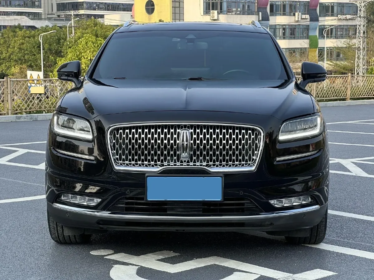 2021 Lincoln Nautilus 2.0T 245HP L4 8AT,autocango,china used car exporter,china ev exporter,chinese used car exporter,chinese used ev exporter