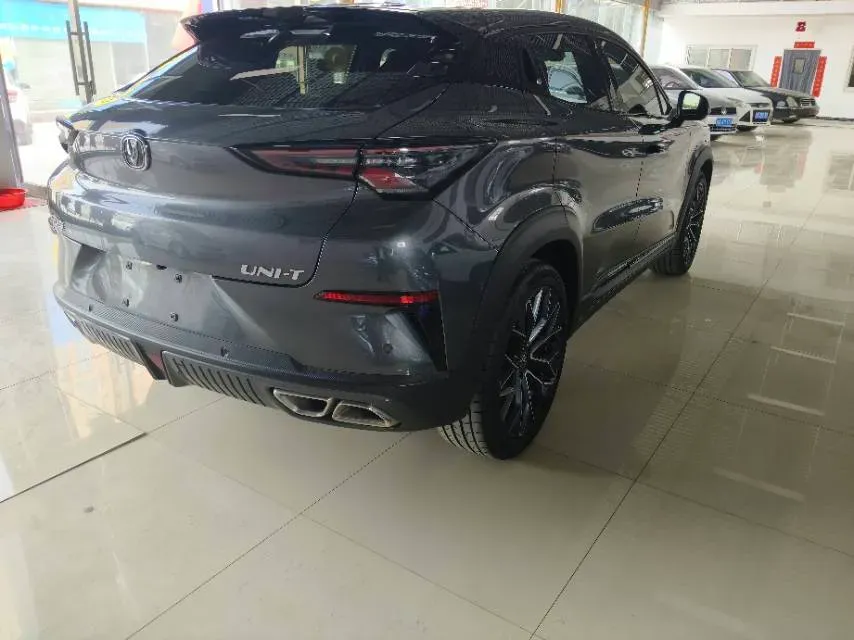 2022 ChangAn UNI-T 1.5T 188HP L4 7DCT,autocango,china used car exporter,china ev exporter,chinese used car exporter,chinese used ev exporter