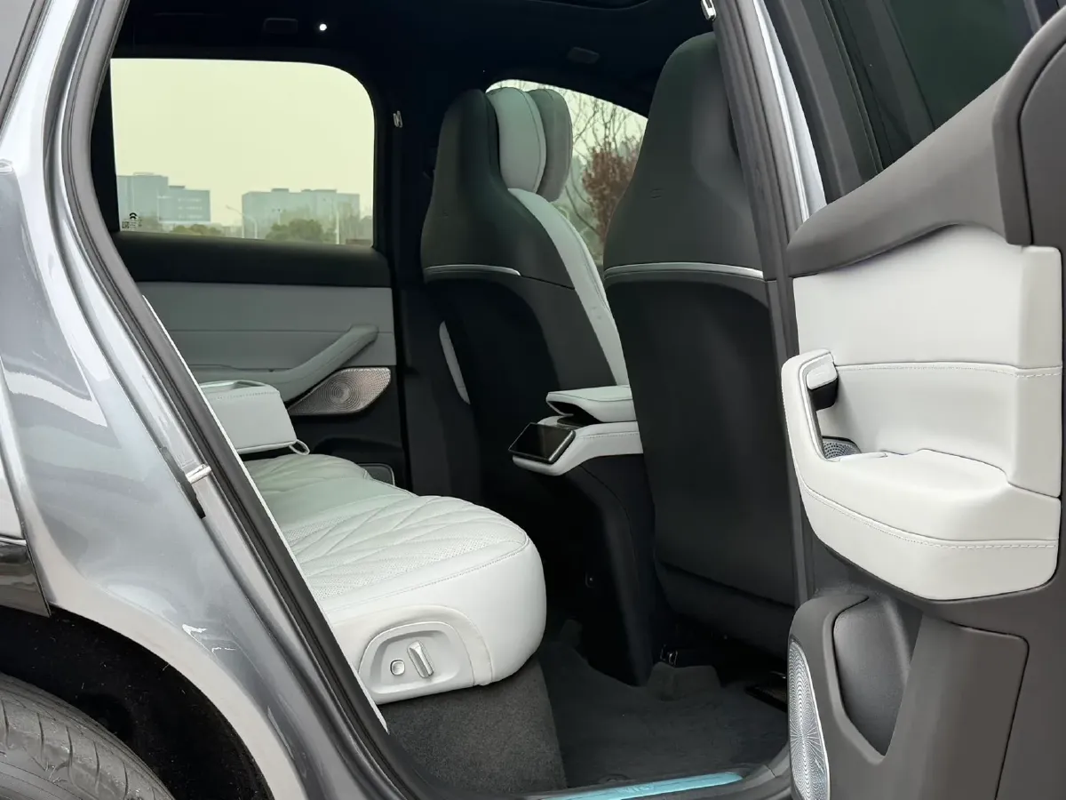 2025 NIO ES6 BEV,autocango,china used car exporter,china ev exporter,chinese used car exporter,chinese used ev exporter