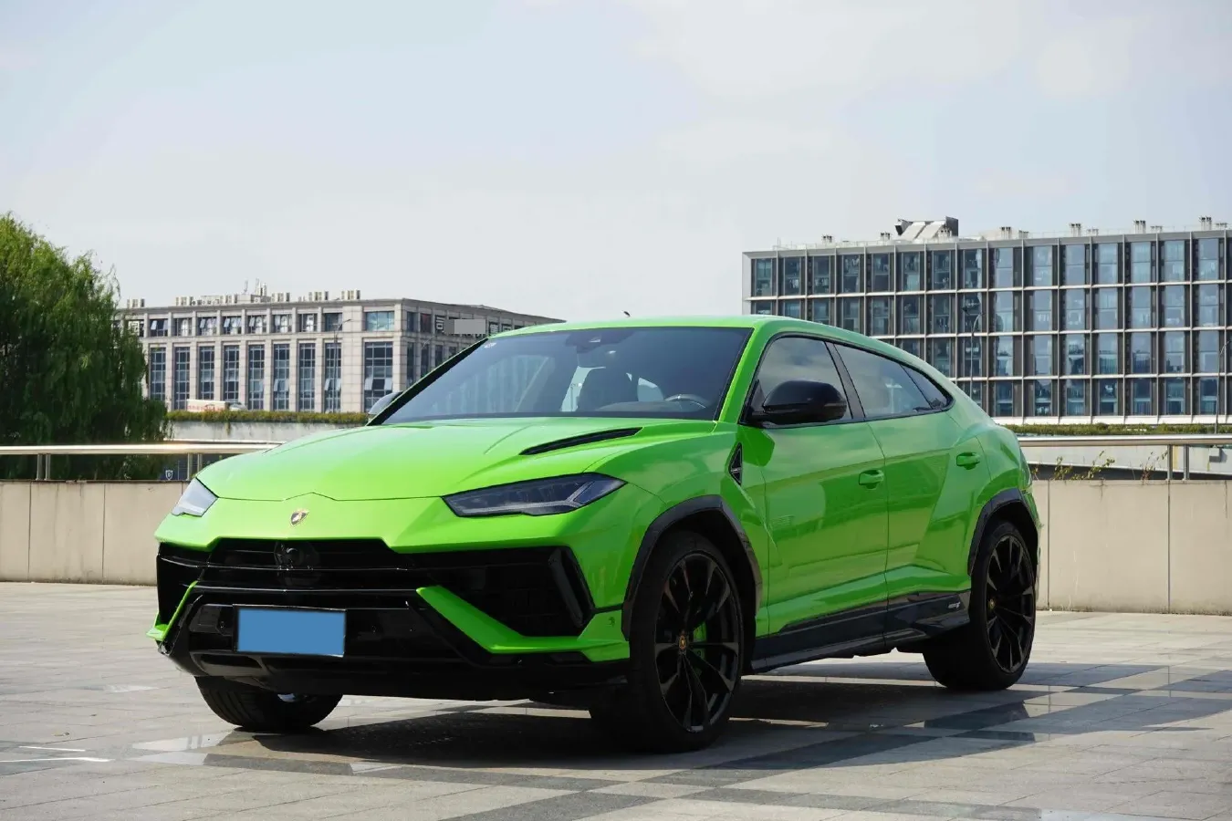2023 Lamborghini Urus 4.0T 641HP V8 8AT,autocango,china used car exporter,china ev exporter,chinese used car exporter,chinese used ev exporter