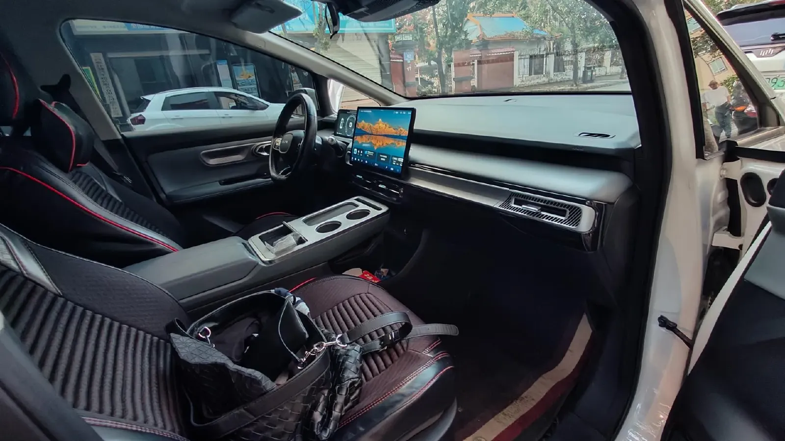 2023 Aion Y BEV 61.7KWH,autocango,china used car exporter,china ev exporter,chinese used car exporter,chinese used ev exporter