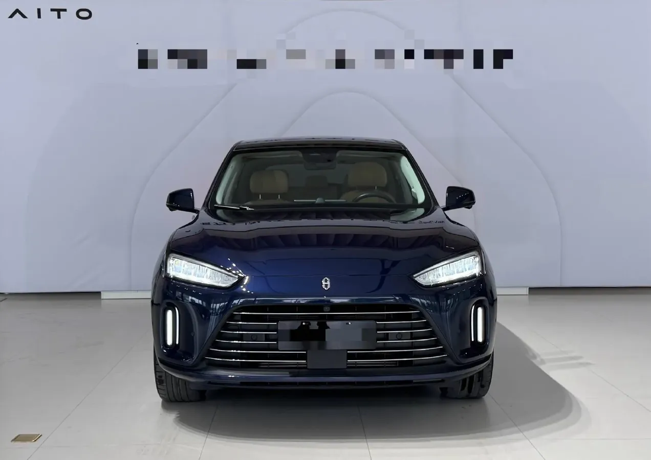 2022 Isuzu Mu-X 2.0T 220HP L4 8AT,autocango,china used car exporter,china ev exporter,chinese used car exporter,chinese used ev exporter