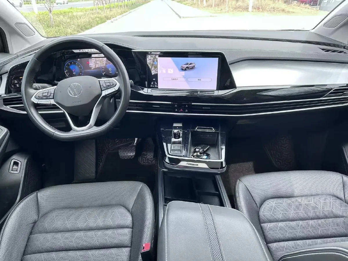 2021 Volkswagen Talagon 2.0T 220HP L4 7DCT,autocango,china used car exporter,china ev exporter,chinese used car exporter,chinese used ev exporter