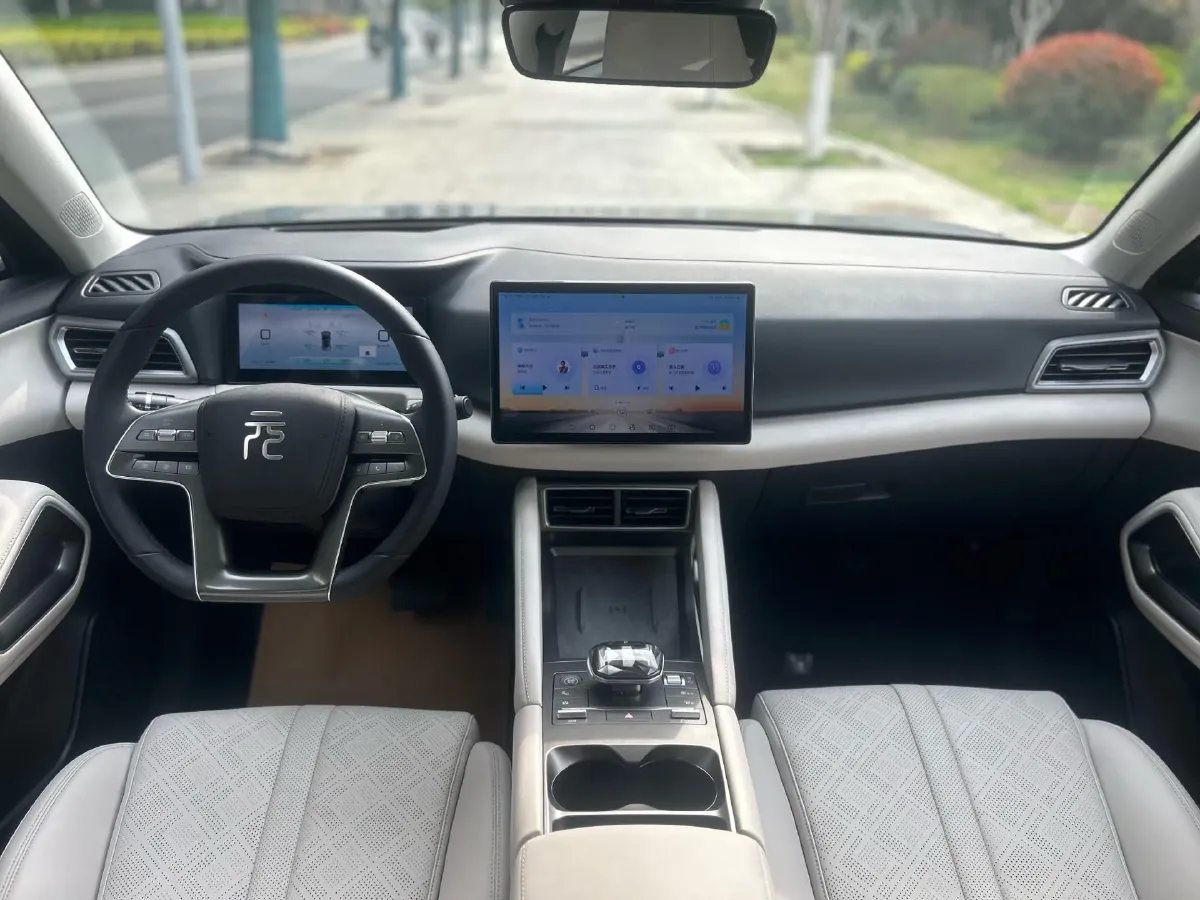 2024 BYD YuanUP BEV 45.12KWH,autocango,china used car exporter,china ev exporter,chinese used car exporter,chinese used ev exporter