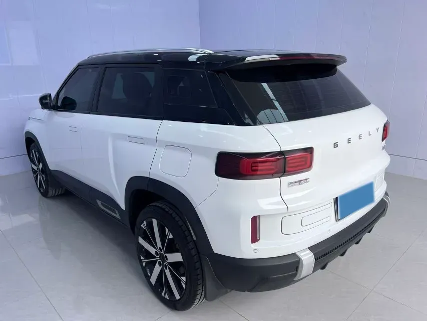 2023 Geely ICON 1.5T 181HP L4 7DCT,autocango,china used car exporter,china ev exporter,chinese used car exporter,chinese used ev exporter