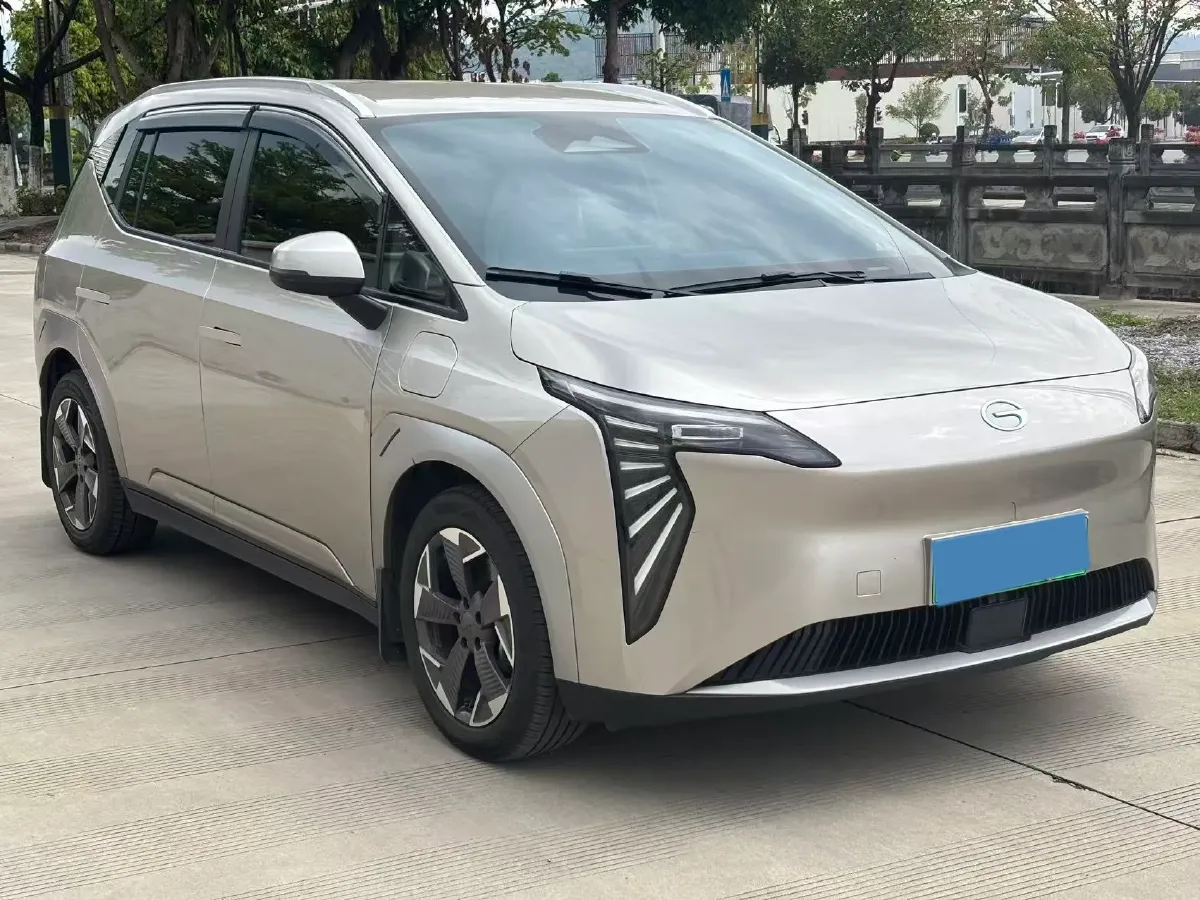 2024 Leapmotor C11 1.5L 95HP L4 REEV 43.74KWH,autocango,china used car exporter,china ev exporter,chinese used car exporter,chinese used ev exporter