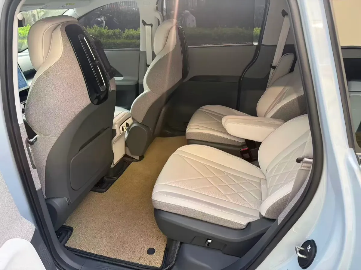 2023 JAC T8 2.0T 170HP L4 8AT,autocango,china used car exporter,china ev exporter,chinese used car exporter,chinese used ev exporter