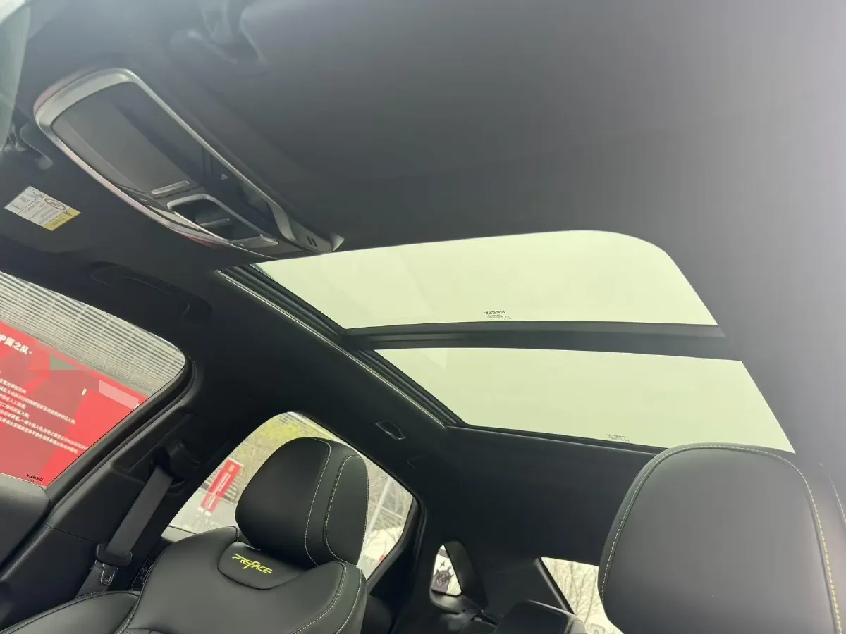 2023 Geely Preface 1.5T 181HP L4 7DCT,autocango,china used car exporter,china ev exporter,chinese used car exporter,chinese used ev exporter