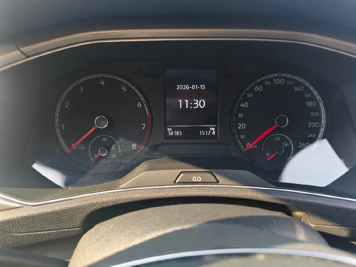 2021 Volkswagen T-Roc 1.4T 150HP L4 7DCT,autocango,china used car exporter,china ev exporter,chinese used car exporter,chinese used ev exporter