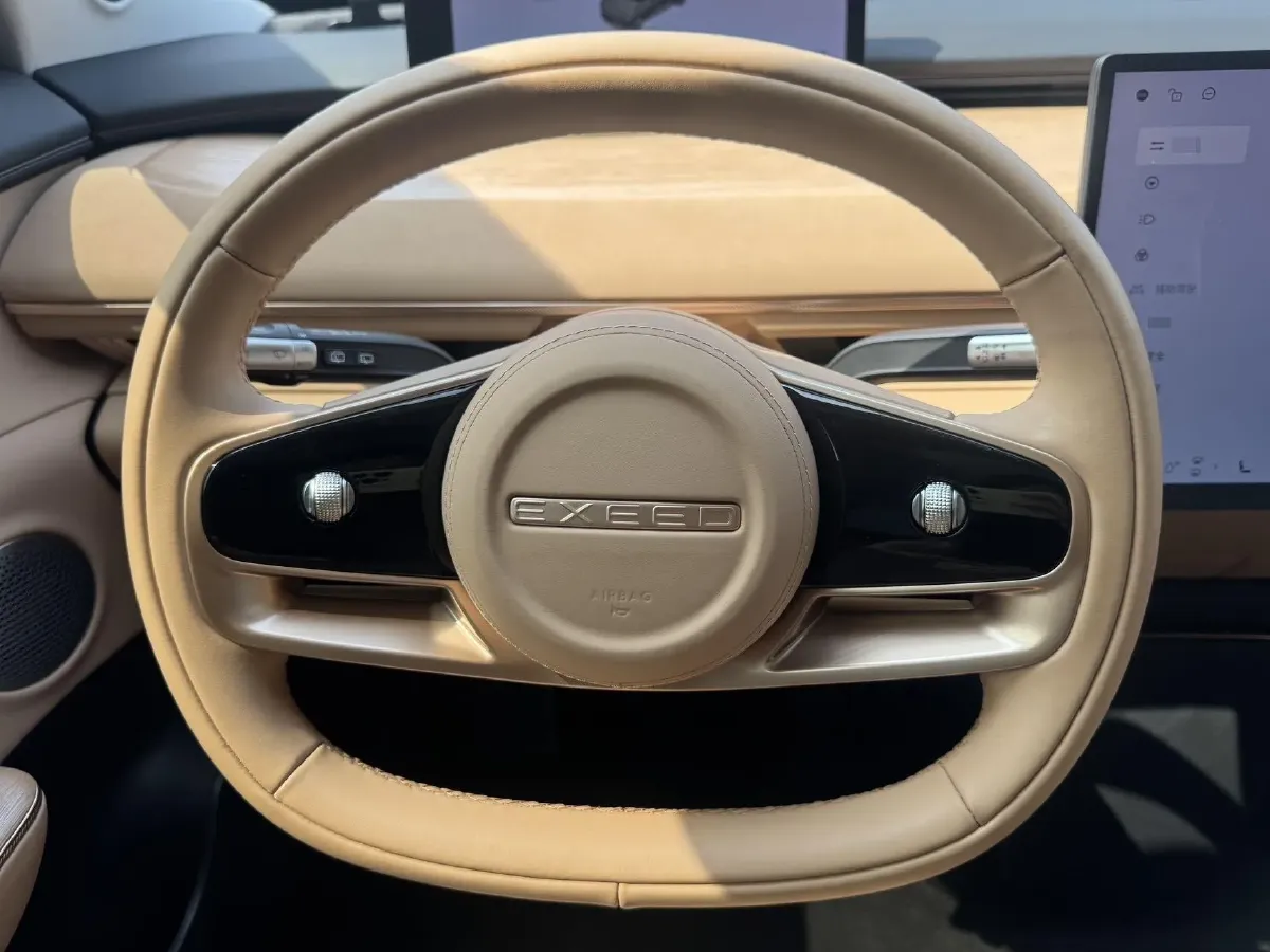 2024 Exceed Sterra ET REEV 156HP REEV 32KWH,autocango,china used car exporter,china ev exporter,chinese used car exporter,chinese used ev exporter