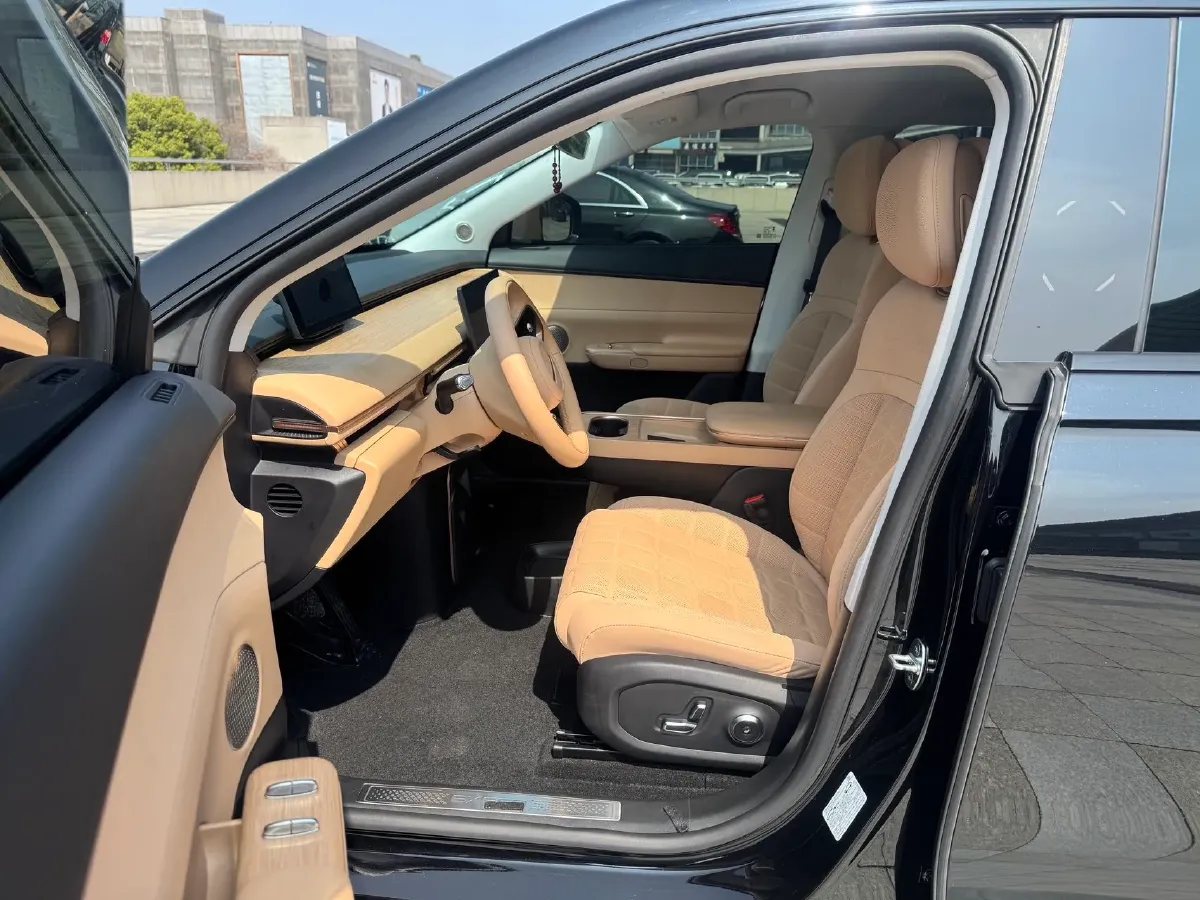 2024 Exceed Sterra ET REEV 156HP REEV 32KWH,autocango,china used car exporter,china ev exporter,chinese used car exporter,chinese used ev exporter