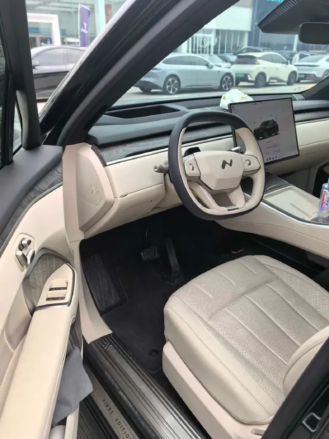 2025 ONVO L90 BEV,autocango,china used car exporter,china ev exporter,chinese used car exporter,chinese used ev exporter