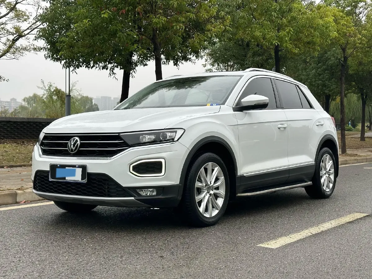 2021 Volkswagen T-Roc 1.4T 150HP L4 7DCT,autocango,china used car exporter,china ev exporter,chinese used car exporter,chinese used ev exporter