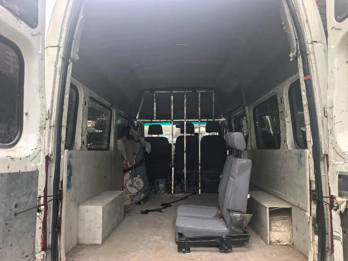 2020 DongFeng DFAC YuFeng 2.3T 110HP L4 6MT,autocango,china used car exporter,china ev exporter,chinese used car exporter,chinese used ev exporter