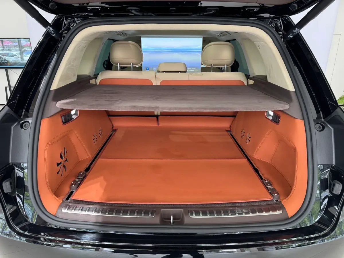 2025 AITO AITO M9 REEV 160HP REEV 52KWH,autocango,china used car exporter,china ev exporter,chinese used car exporter,chinese used ev exporter