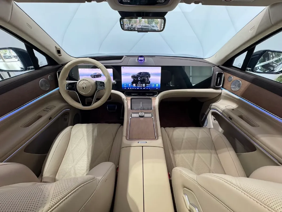 2025 AITO AITO M9 REEV 160HP REEV 52KWH,autocango,china used car exporter,china ev exporter,chinese used car exporter,chinese used ev exporter