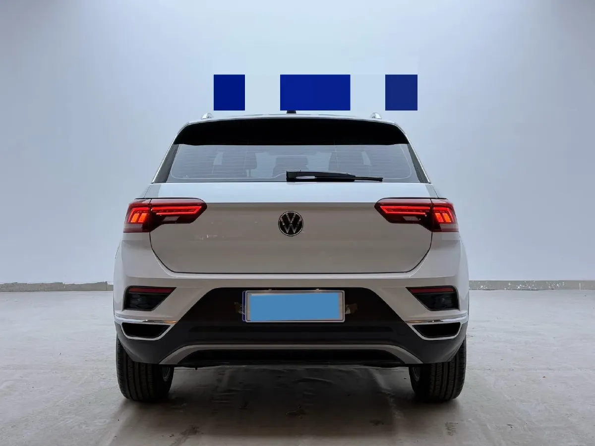 2021 Volkswagen T-Roc 1.4T 150HP L4 7DCT,autocango,china used car exporter,china ev exporter,chinese used car exporter,chinese used ev exporter