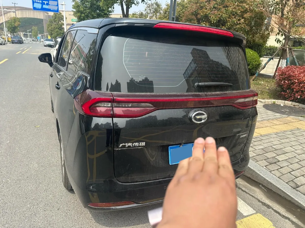 2021 GAC Trumpchi M6 1.5T 169HP L4 7DCT,autocango,china used car exporter,china ev exporter,chinese used car exporter,chinese used ev exporter