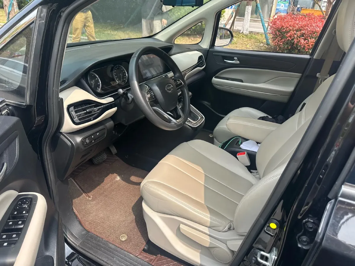 2021 GAC Trumpchi M6 1.5T 169HP L4 7DCT,autocango,china used car exporter,china ev exporter,chinese used car exporter,chinese used ev exporter