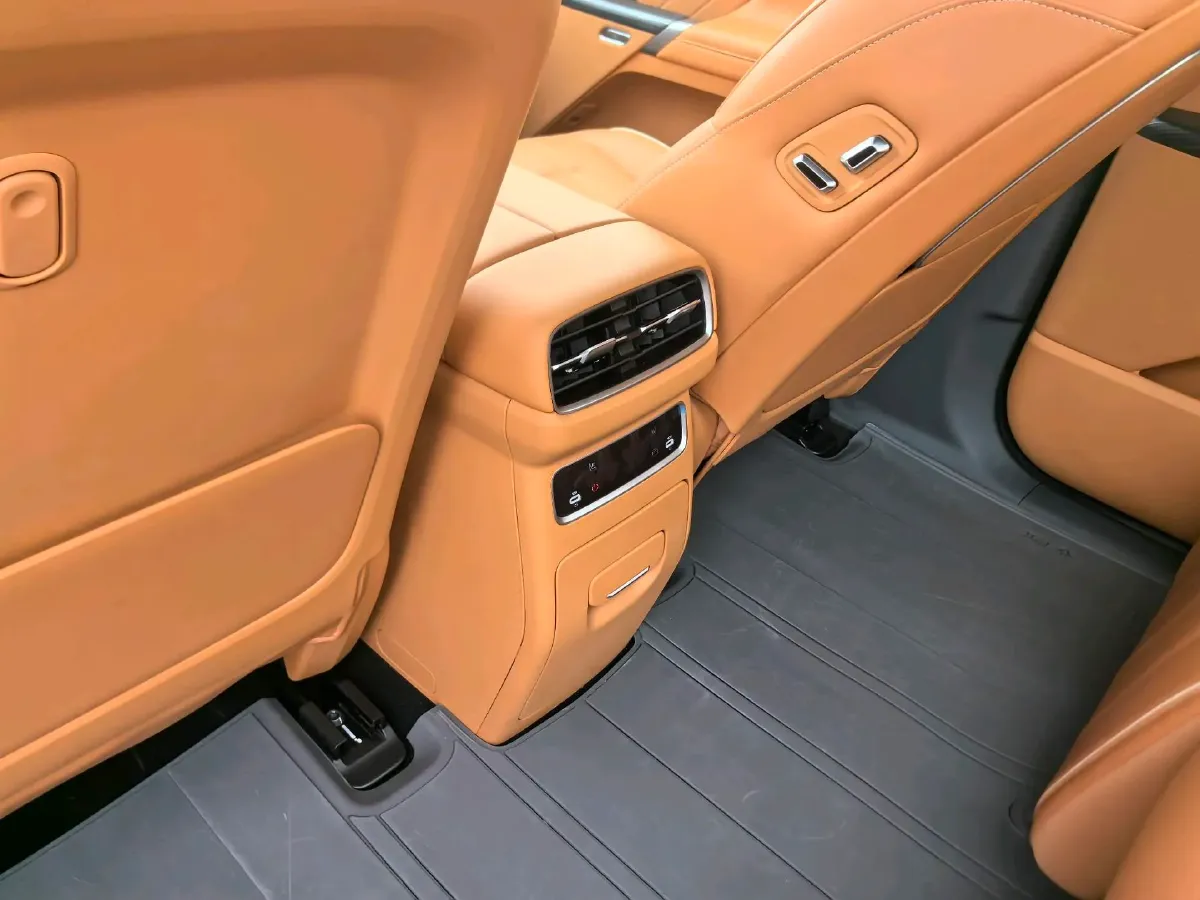 2025 DongFeng eπ eπ008 1.5T 147HP L4 REEV 34.32KWH,autocango,china used car exporter,china ev exporter,chinese used car exporter,chinese used ev exporter