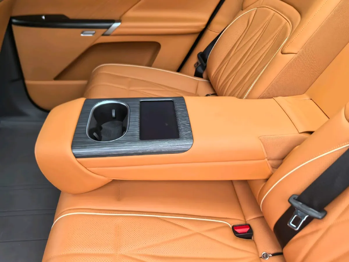 2025 DongFeng eπ eπ008 1.5T 147HP L4 REEV 34.32KWH,autocango,china used car exporter,china ev exporter,chinese used car exporter,chinese used ev exporter