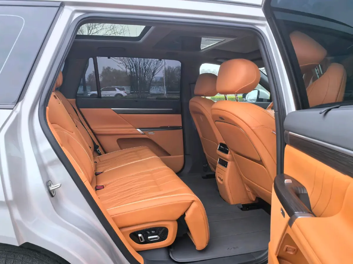 2025 DongFeng eπ eπ008 1.5T 147HP L4 REEV 34.32KWH,autocango,china used car exporter,china ev exporter,chinese used car exporter,chinese used ev exporter