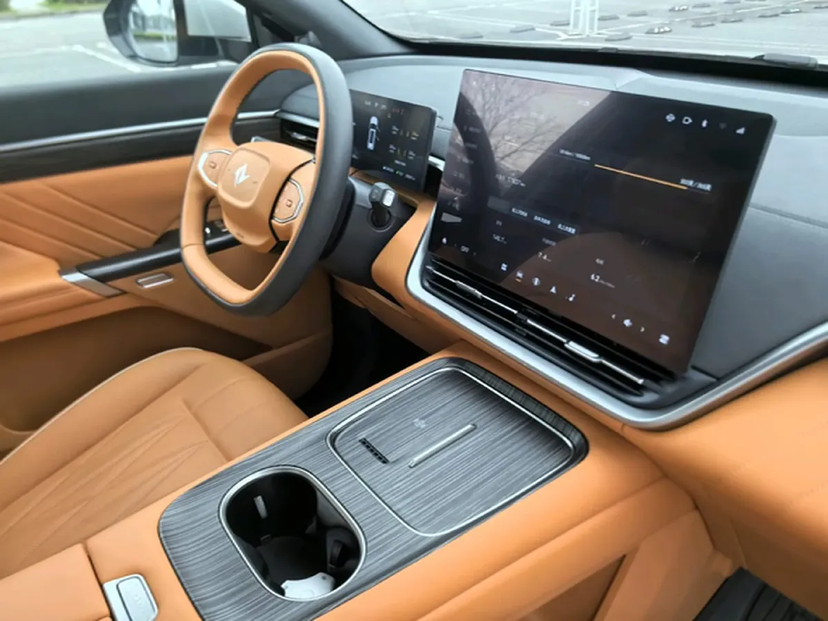 2025 DongFeng eπ eπ008 1.5T 147HP L4 REEV 34.32KWH,autocango,china used car exporter,china ev exporter,chinese used car exporter,chinese used ev exporter